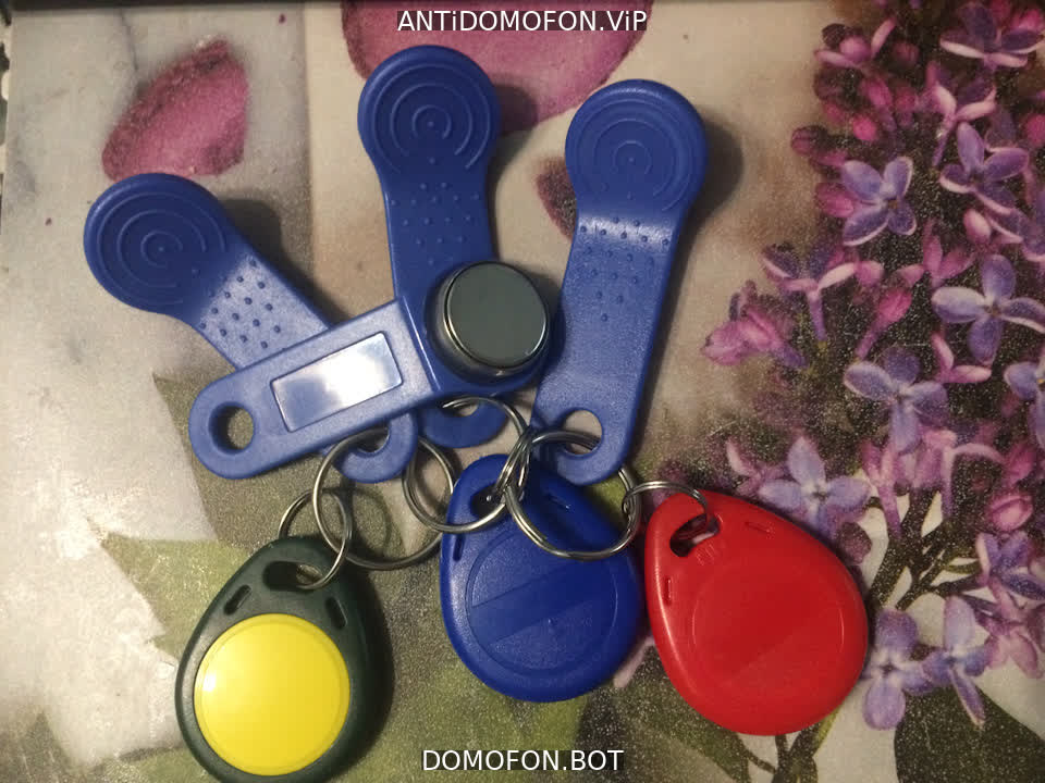 Открытый подъезд Киров