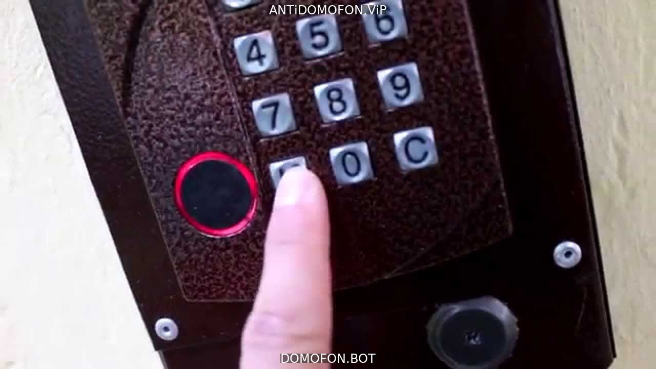 Открытый подъезд Киров