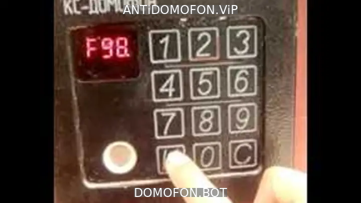 Открытый подъезд Киров